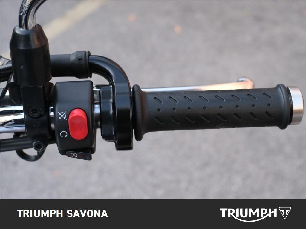 TRIUMPH Bonneville 865 