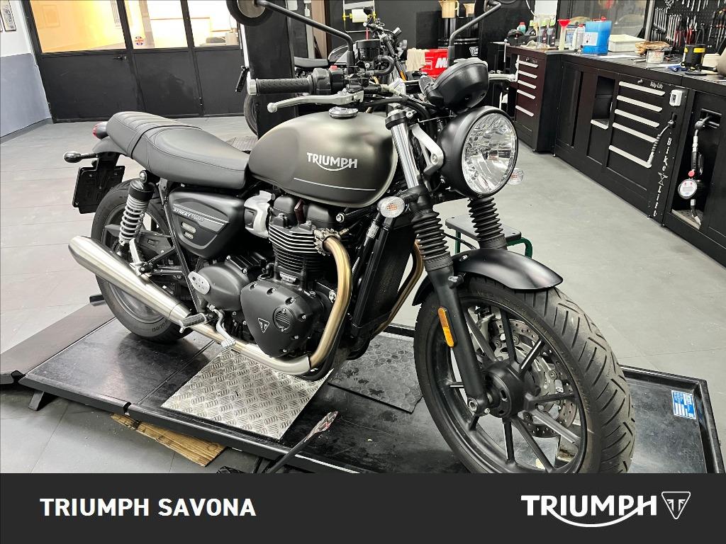 TRIUMPH Street Twin 900 