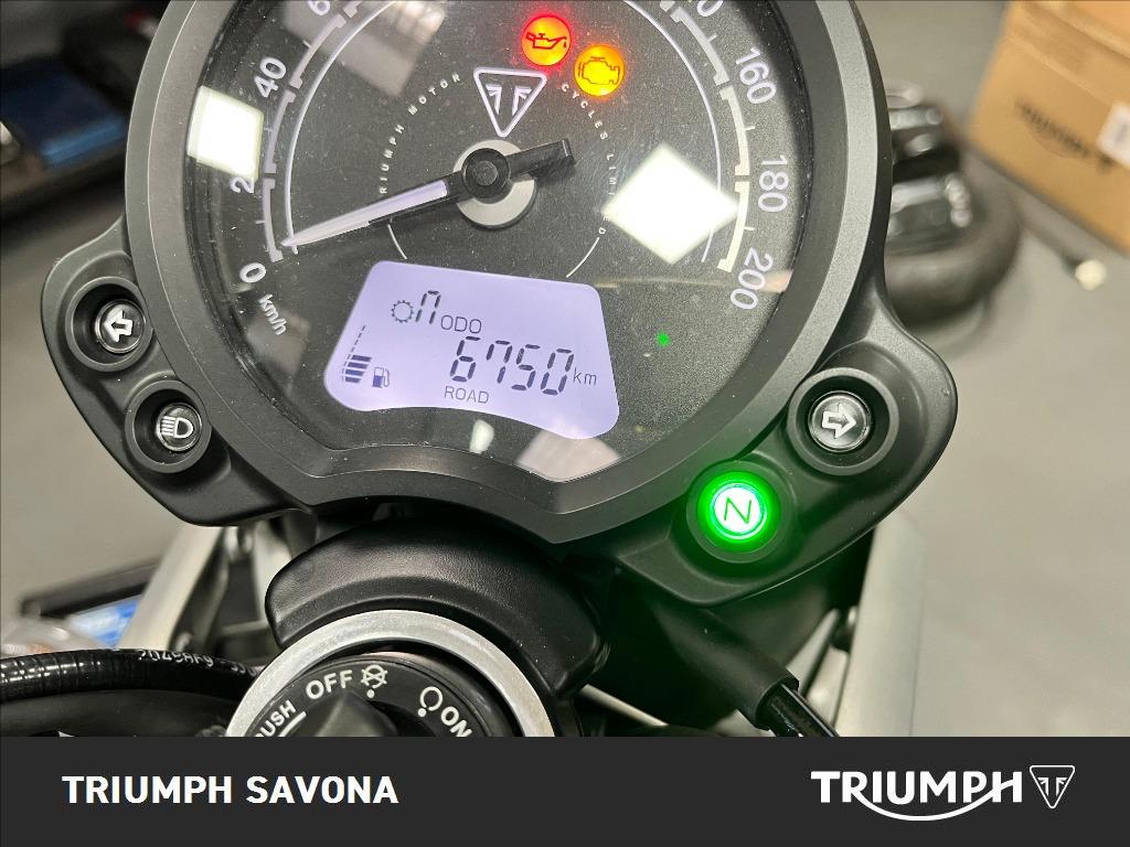 TRIUMPH Street Twin 900 