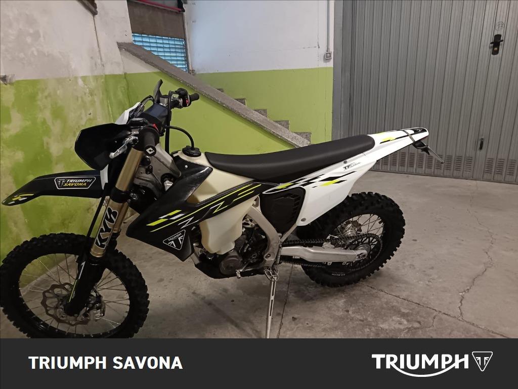 TRIUMPH TF 250 E Abs