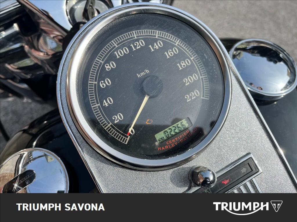 HARLEY-DAVIDSON Road King 1449 FLHRCI 1450 ie Classic