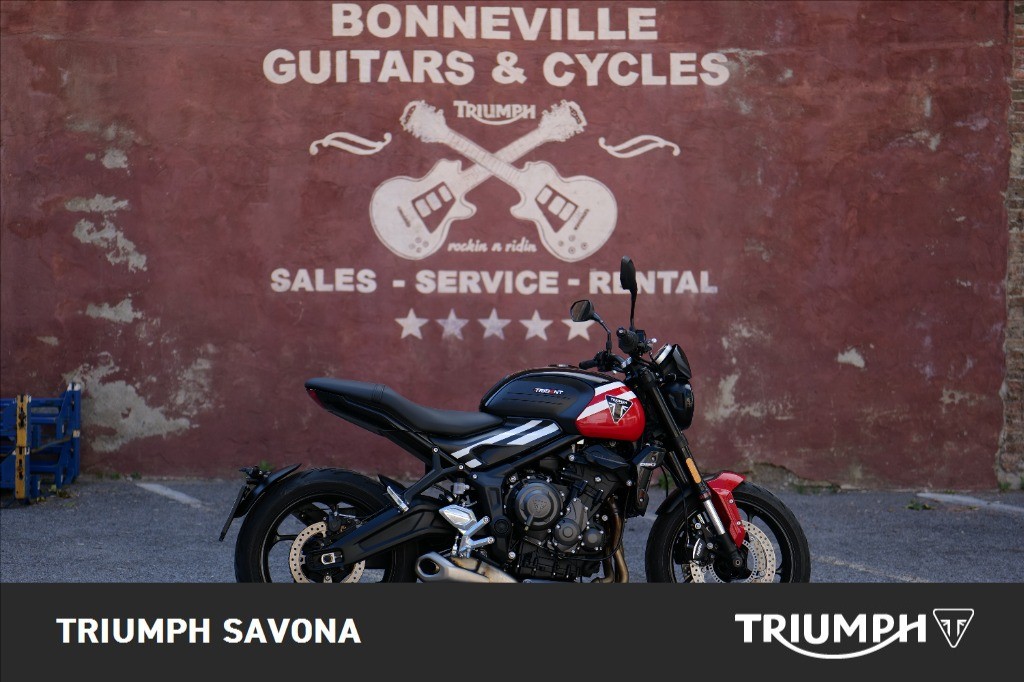 TRIUMPH Trident 660 Diablo Red / Sapphire Black Abs