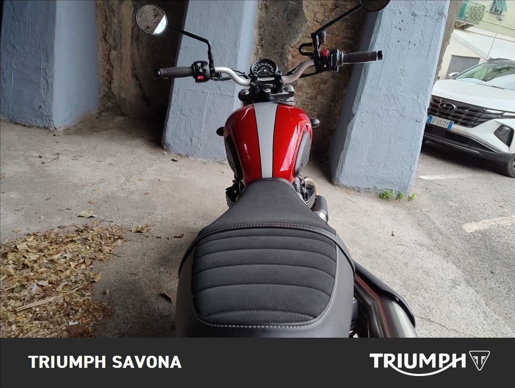 TRIUMPH Street Scrambler 900 