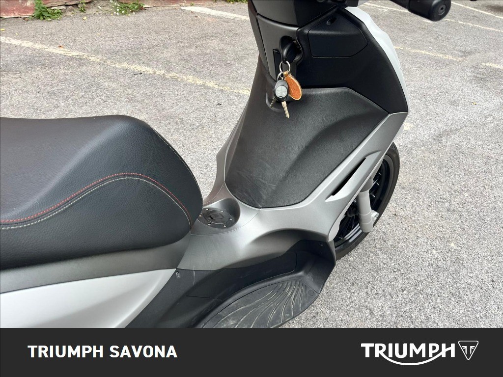 PIAGGIO Beverly 300 ie S Abs-asr