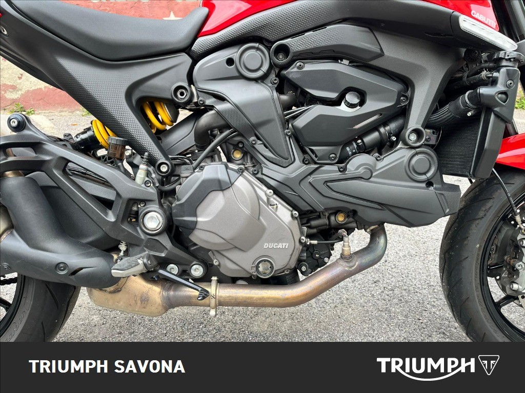 DUCATI Monster 937 Red
