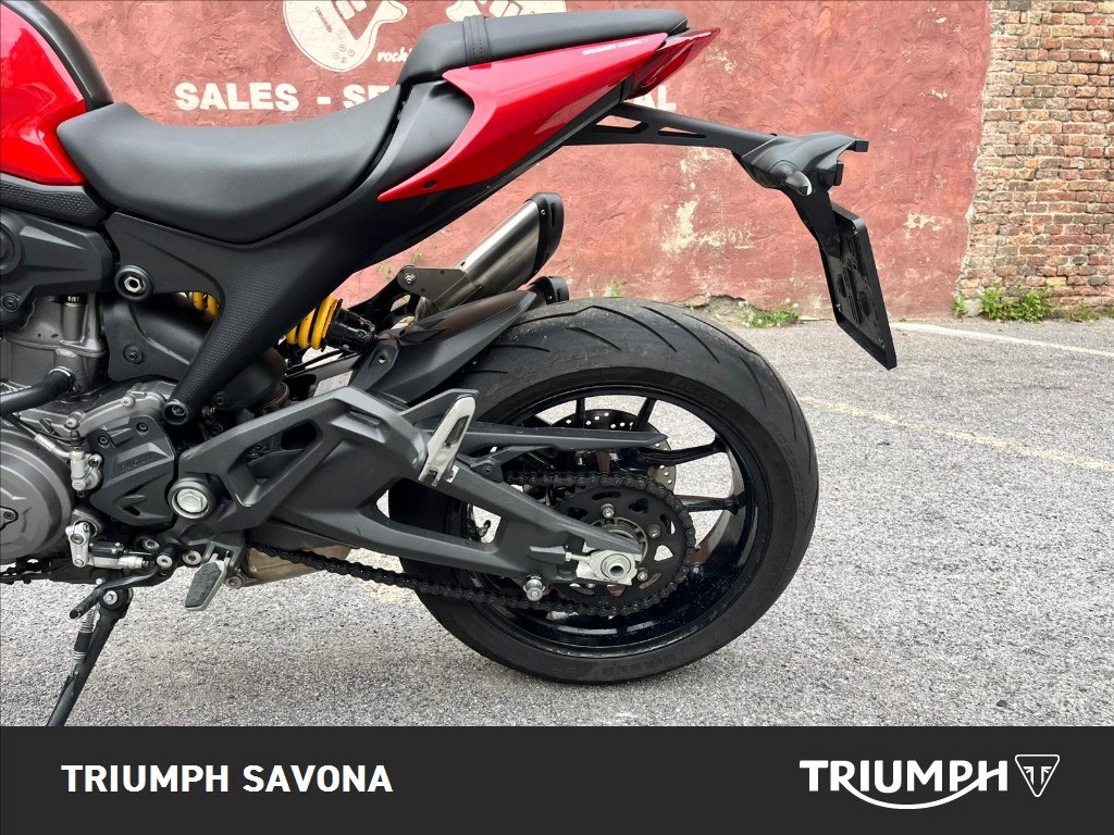 DUCATI Monster 937 Red