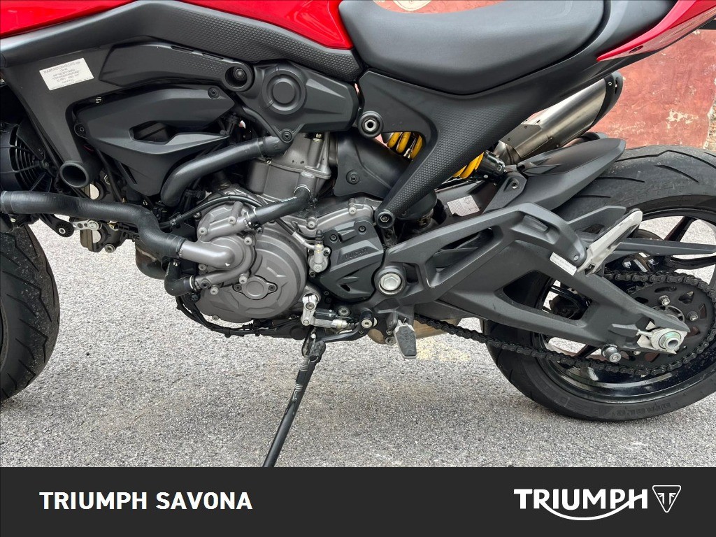 DUCATI Monster 937 Red