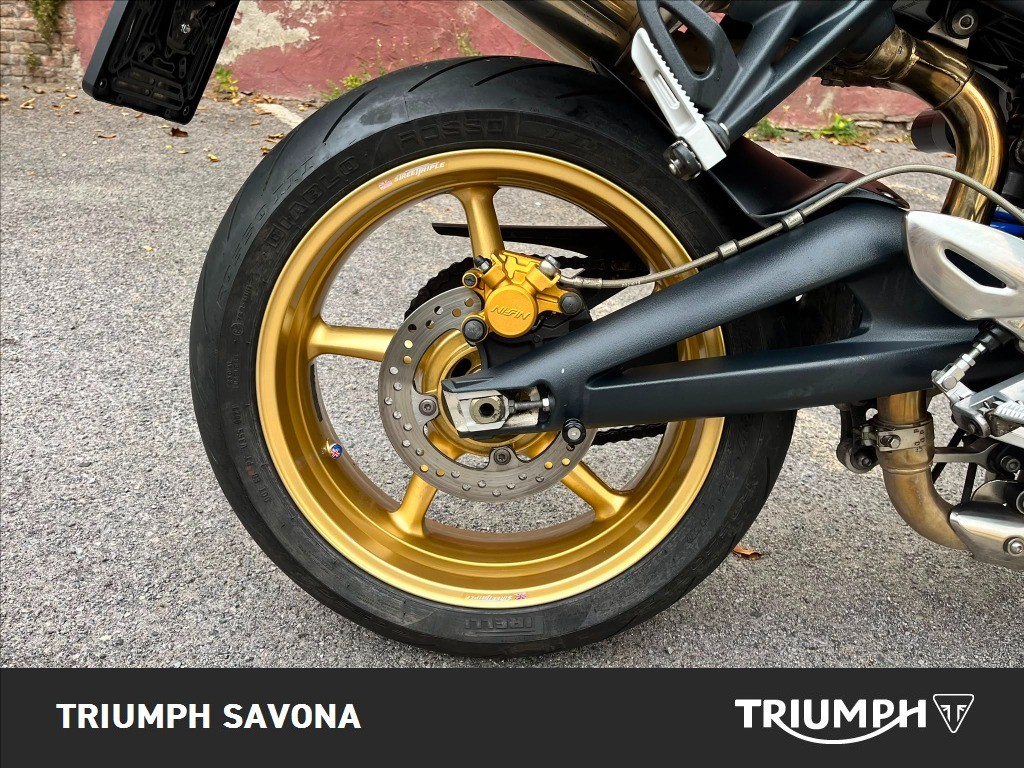 TRIUMPH Street Triple 675 R