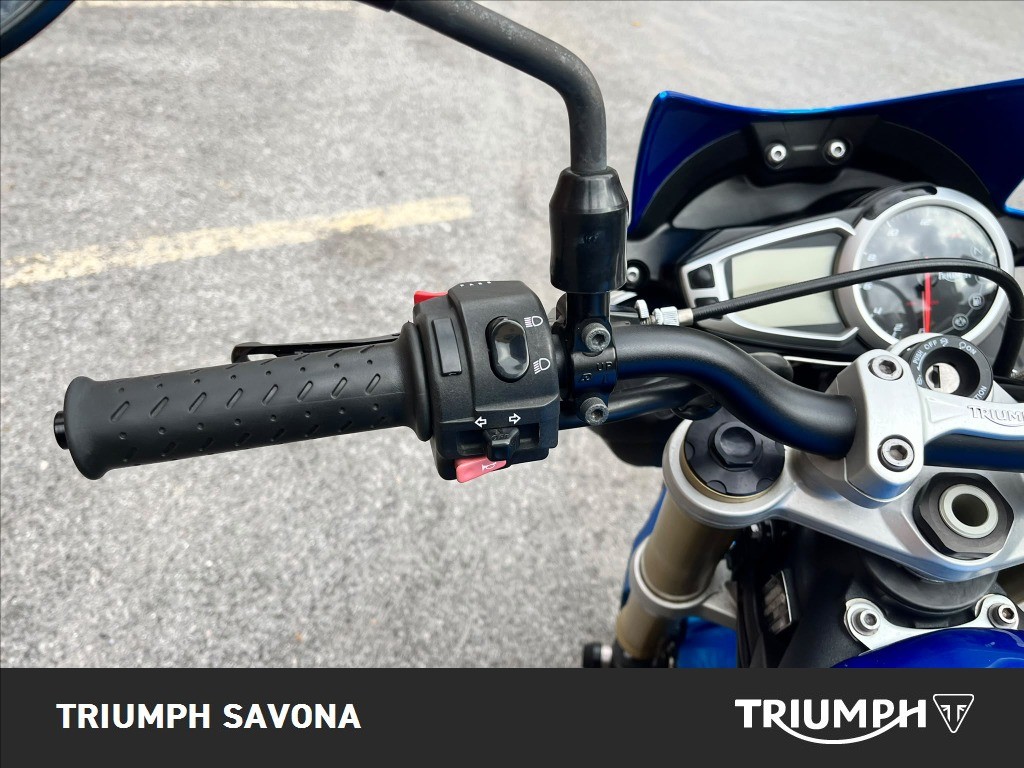 TRIUMPH Street Triple 675 Abs