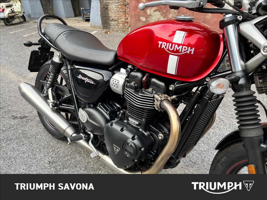TRIUMPH Street Twin 900 