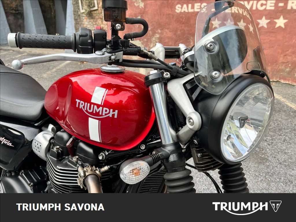 TRIUMPH Street Twin 900 