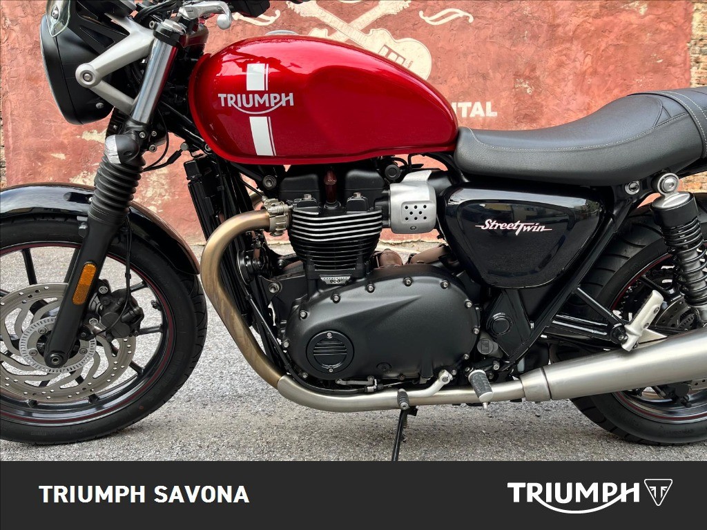 TRIUMPH Street Twin 900 