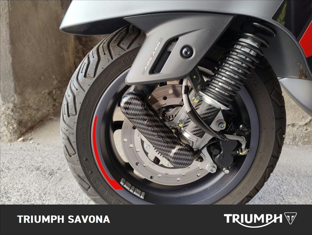 VESPA Vespa GTS 300 hpe Super Sport Abs